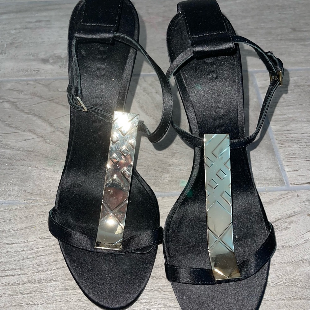 Burberry Black Irvington Heels